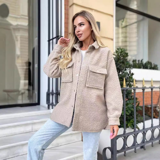 Damen Kuschelige Fleecejacke mit aufgesetzten Taschen und Knopfleiste Fudus