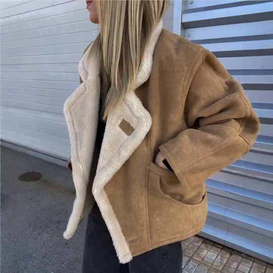 Damen kuschelige Lammfelljacke mit großem Kragen Fudus