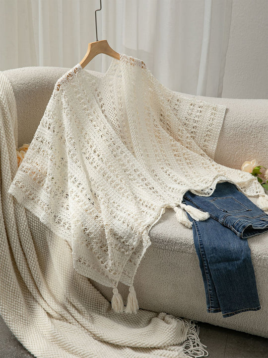 Damen Häkelponcho mit fransigen Säumen Fudus