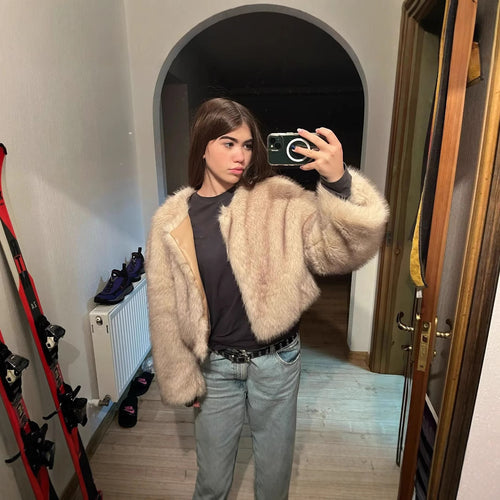 Damen kuschelige Teddyfelljacke mit kurzem Schnitt und schmeichelndem Design Fudus