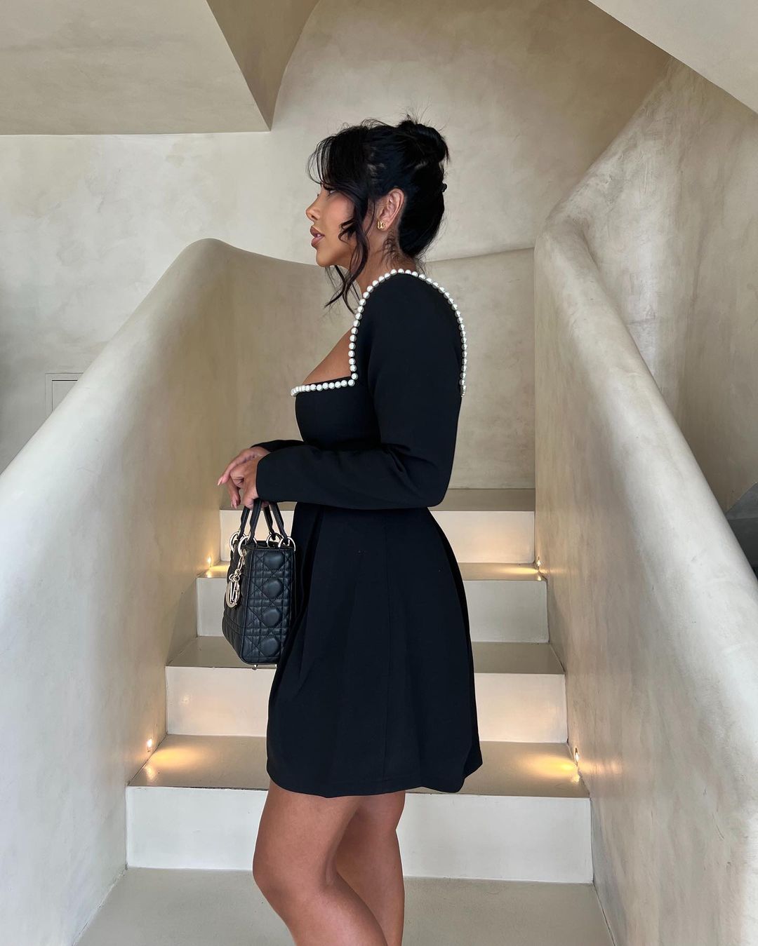 Fudus | Plissiertes Minikleid Mit Perlenausschnitt