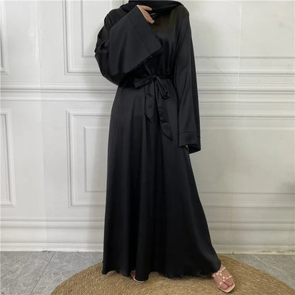 Damen Elegante Satin Abaya Mit Fließenden Ärmeln