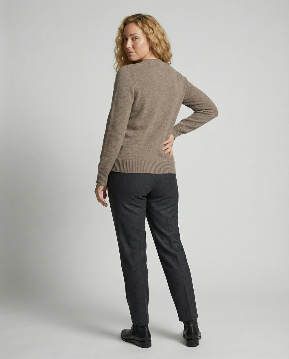 Damen Kaschmir Rundhals Pullover mit Weichem Tragegefühl & Luxuriöser Wärme | Fudus