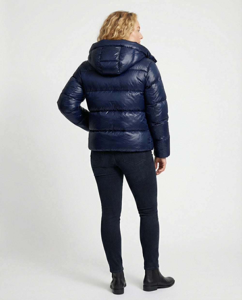 Damen Steppjacke mit Kapuze & Taschen | Fudus