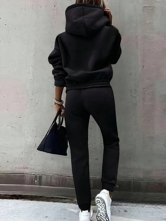 Jogging Outfit Damen Elegant Mühelos