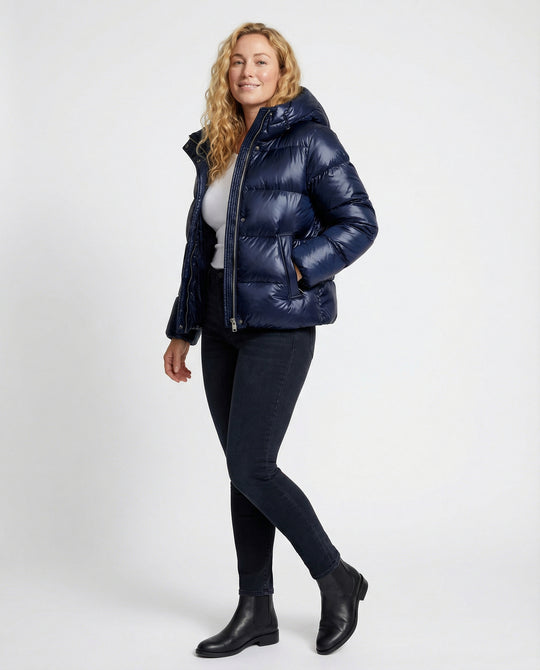 Damen Steppjacke mit Kapuze & Taschen | Fudus