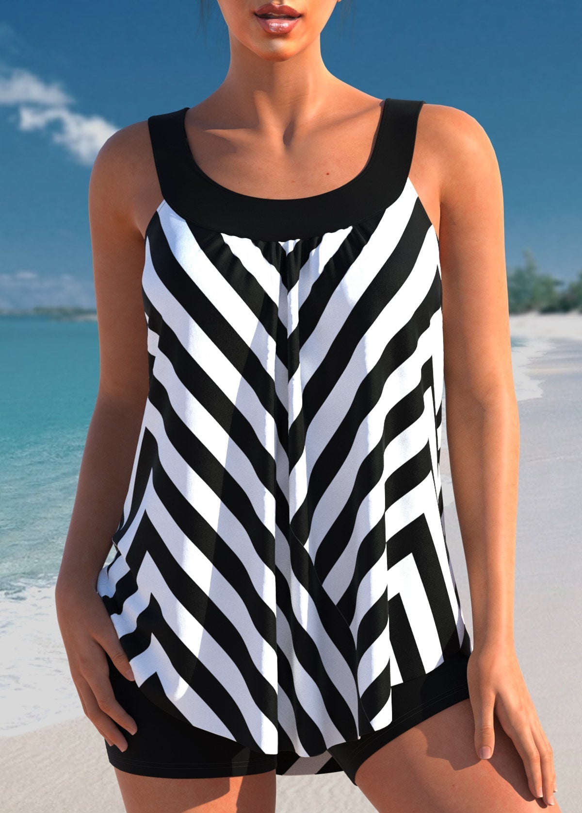 Schwarzer, atmungsaktiver Tankini mit Patchwork-Fransen von