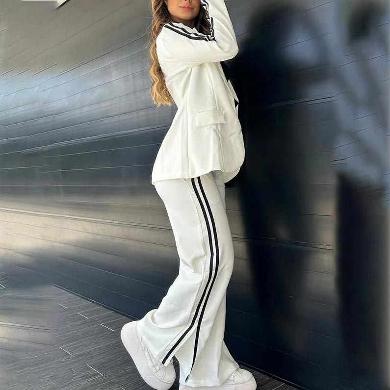 Damen Blazer mit Kerbrevers und Hose mit Weitem Bein Satz