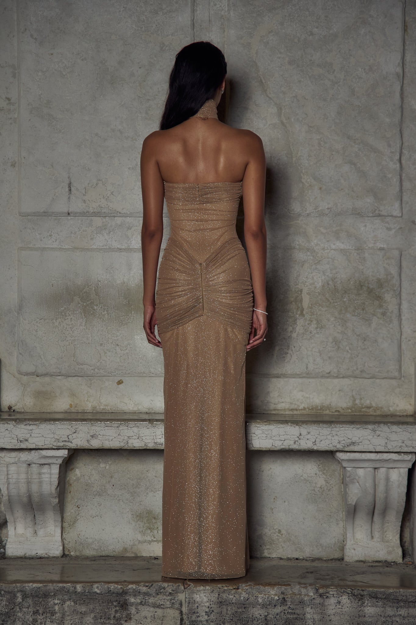 Fudus | Sculpted Elegance Kleid